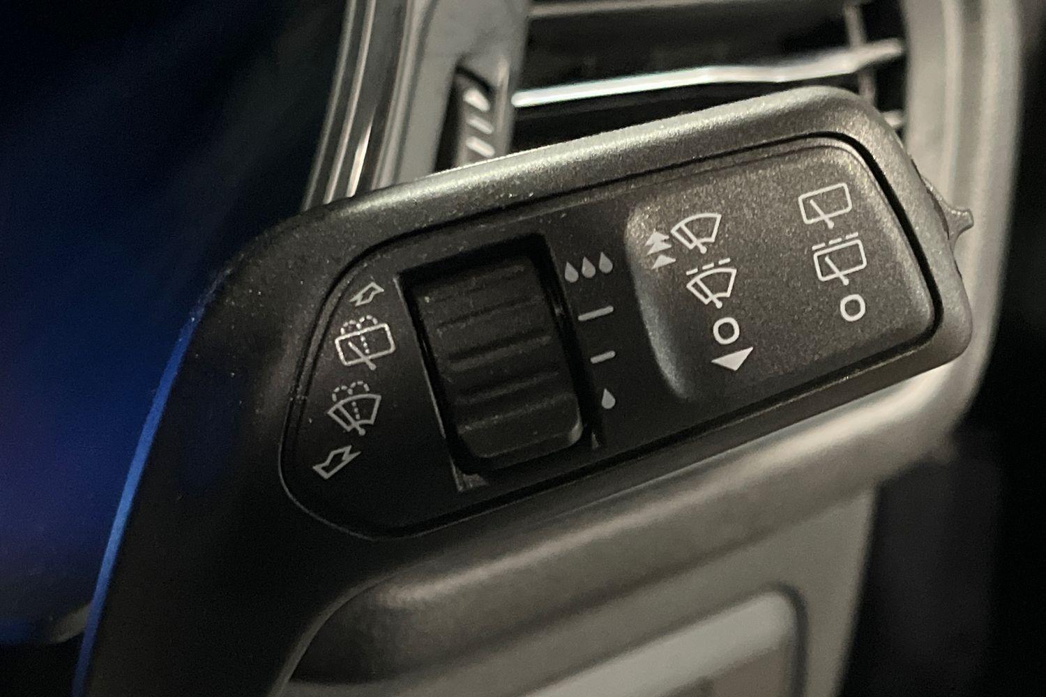 Ford KUGA Photo 14