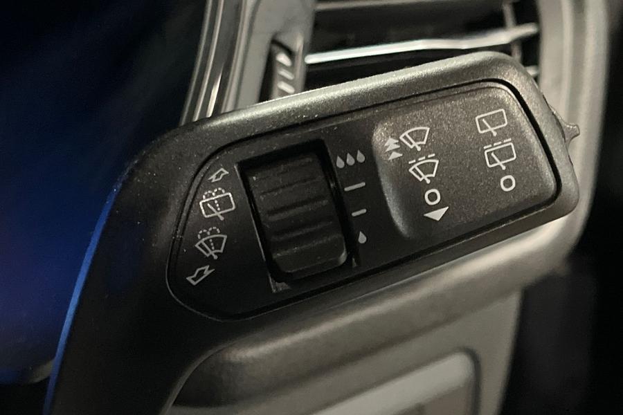 Ford KUGA Photo autoimg-c3e3825da854beadad8395221e0990f50995b1b1.jpg