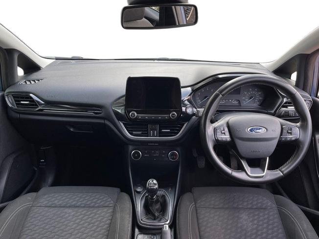 FORD Fiesta Photo 10