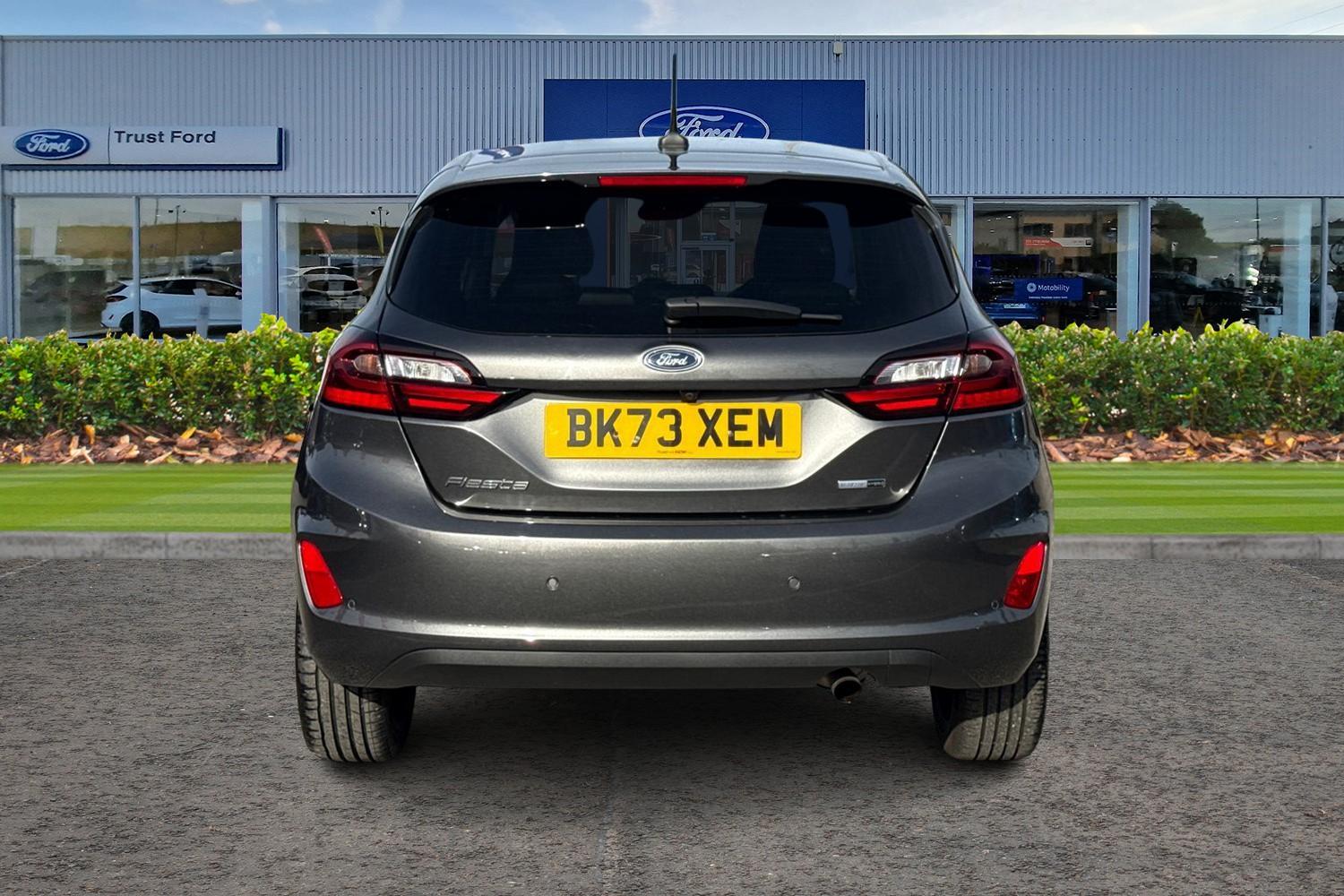 Ford FIESTA Photo 6