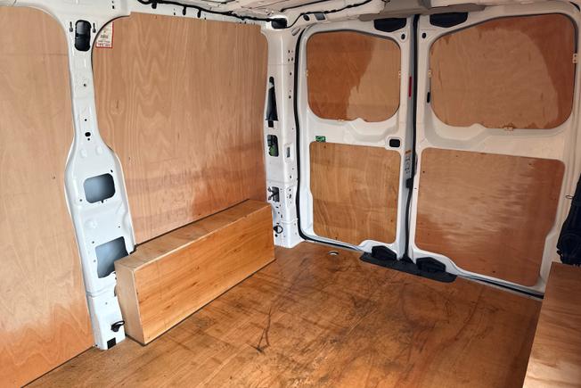 VOLKSWAGEN Transporter Photo 9
