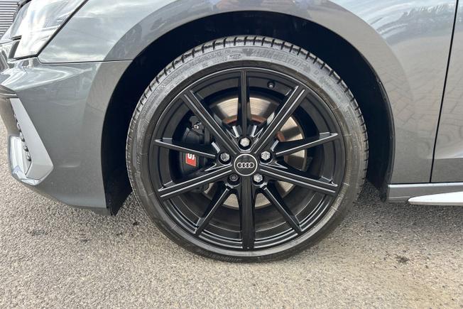 Audi S3 Photo 27