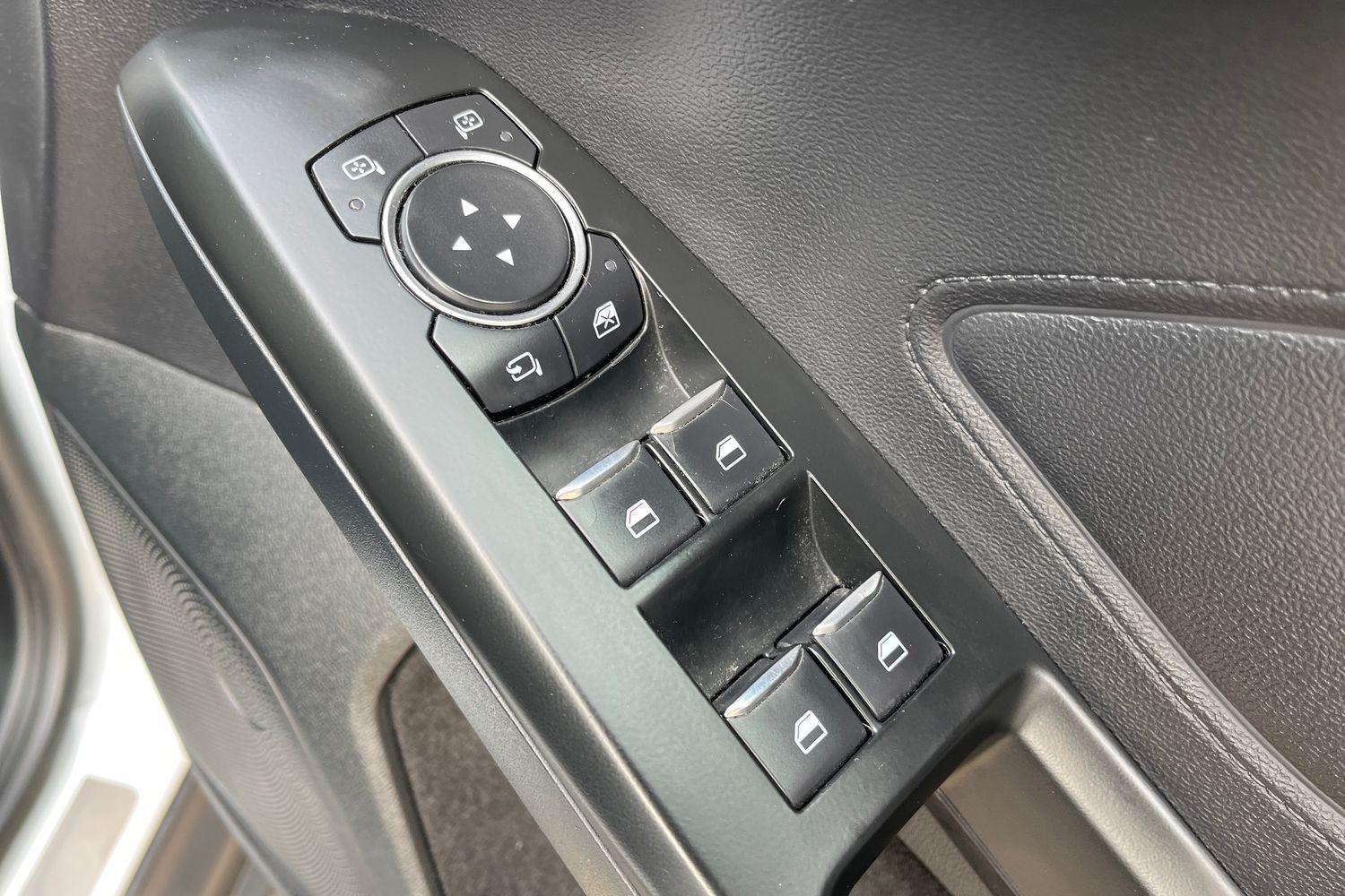 Ford Focus Photo 15