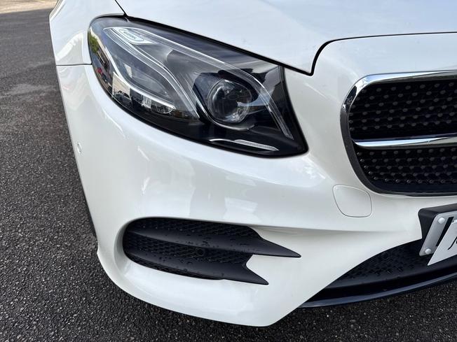 MERCEDES-BENZ E Class Photo 19