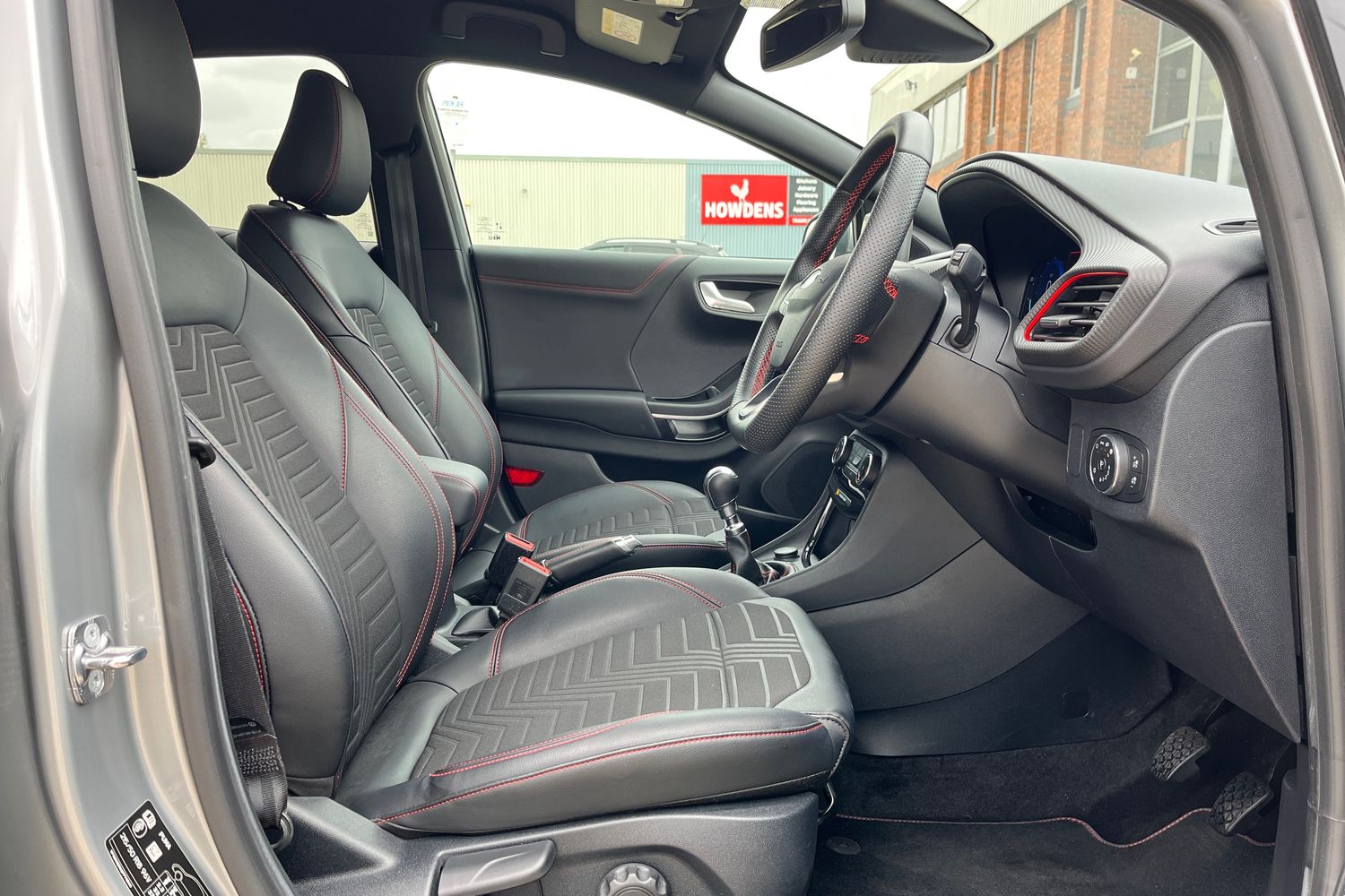 Ford Puma Photo 27
