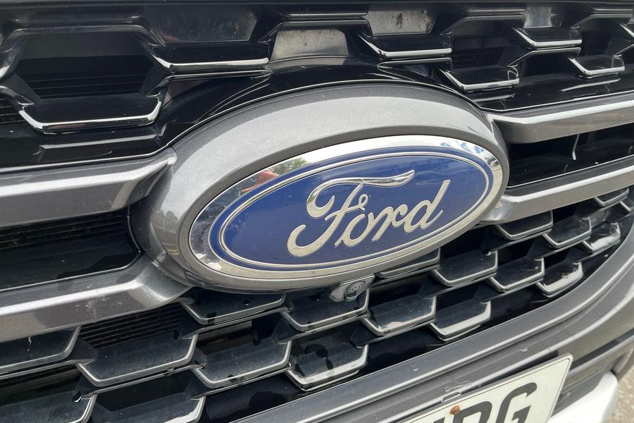 Ford RANGER Photo autoimg-c3ef8bd71bf353e5f4fa4c0930c6fecffc6a63d4.jpg