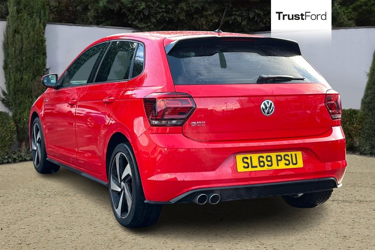 Volkswagen POLO Photo 1