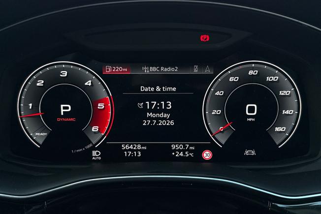 AUDI Q7 Photo 15