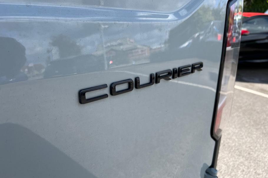 Used FORD E-TRANSIT COURIER YA25FXH 19