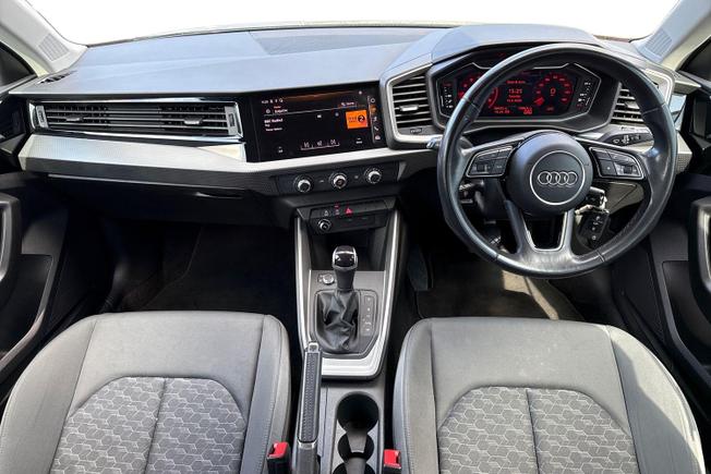 AUDI A1 Photo 10