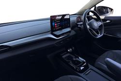 VOLKSWAGEN Id.5 Photo 2