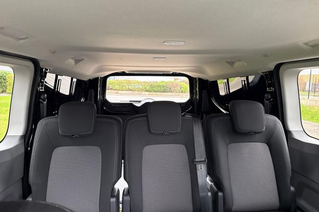 VOLKSWAGEN e-Transporter Photo 48