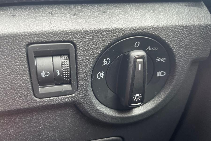 Volkswagen T-CROSS Photo autoimg-c404007cdeb634eb16233bf54756f623481e7995.jpg