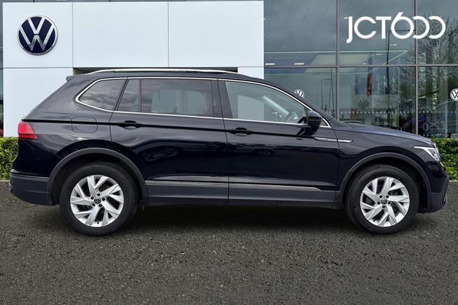 VOLKSWAGEN Tiguan Allspace Photo 4