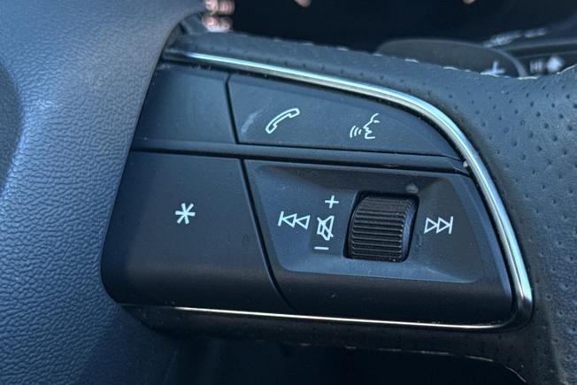 AUDI Q5 Photo 17