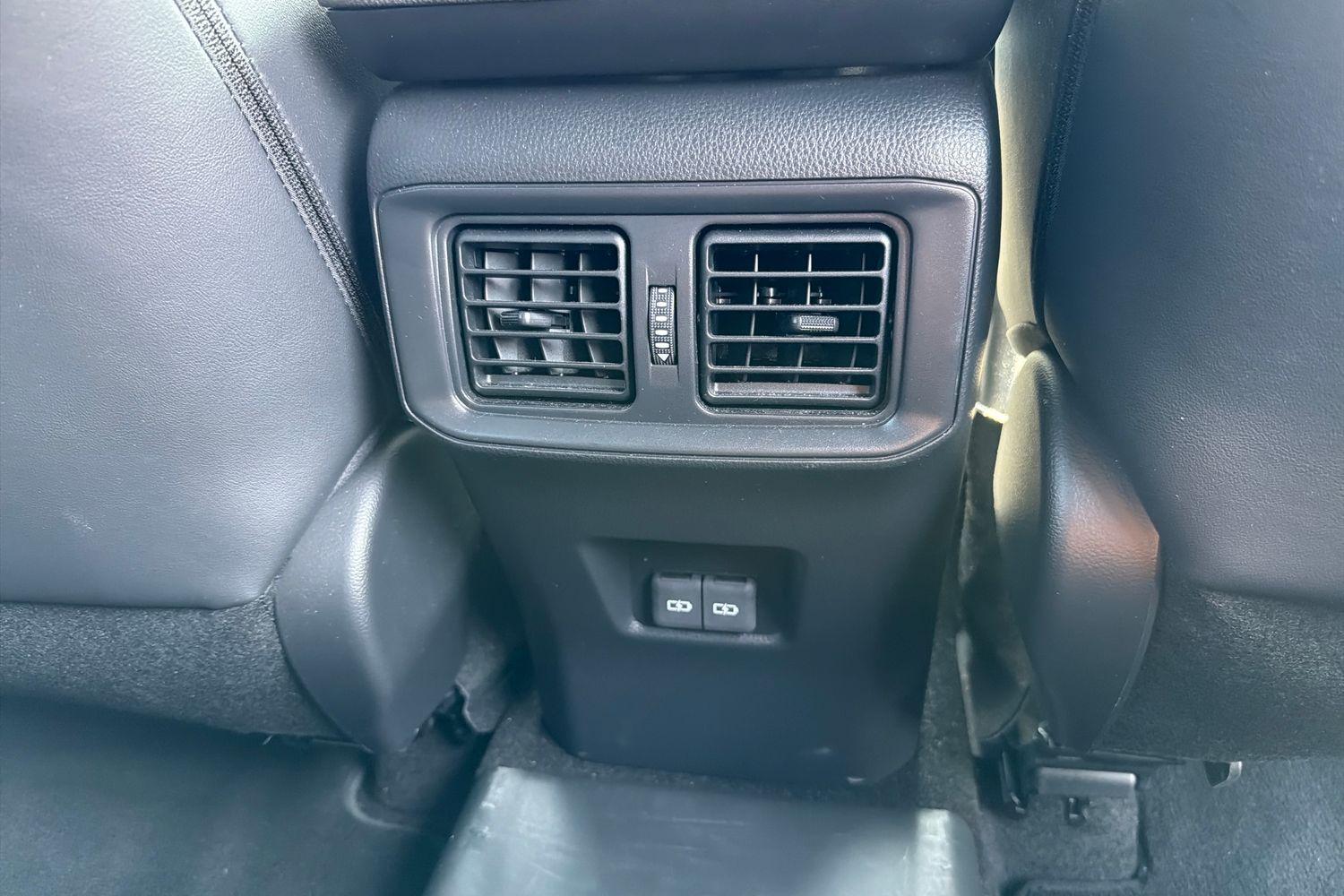 Toyota RAV4 Photo 39