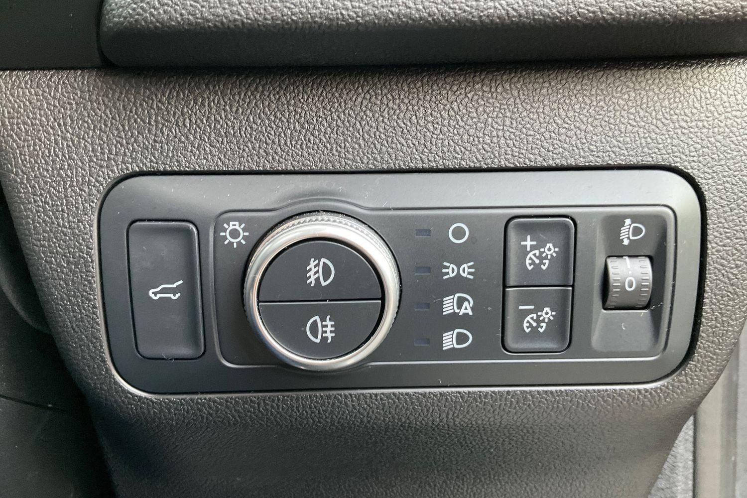 Ford KUGA Photo 35