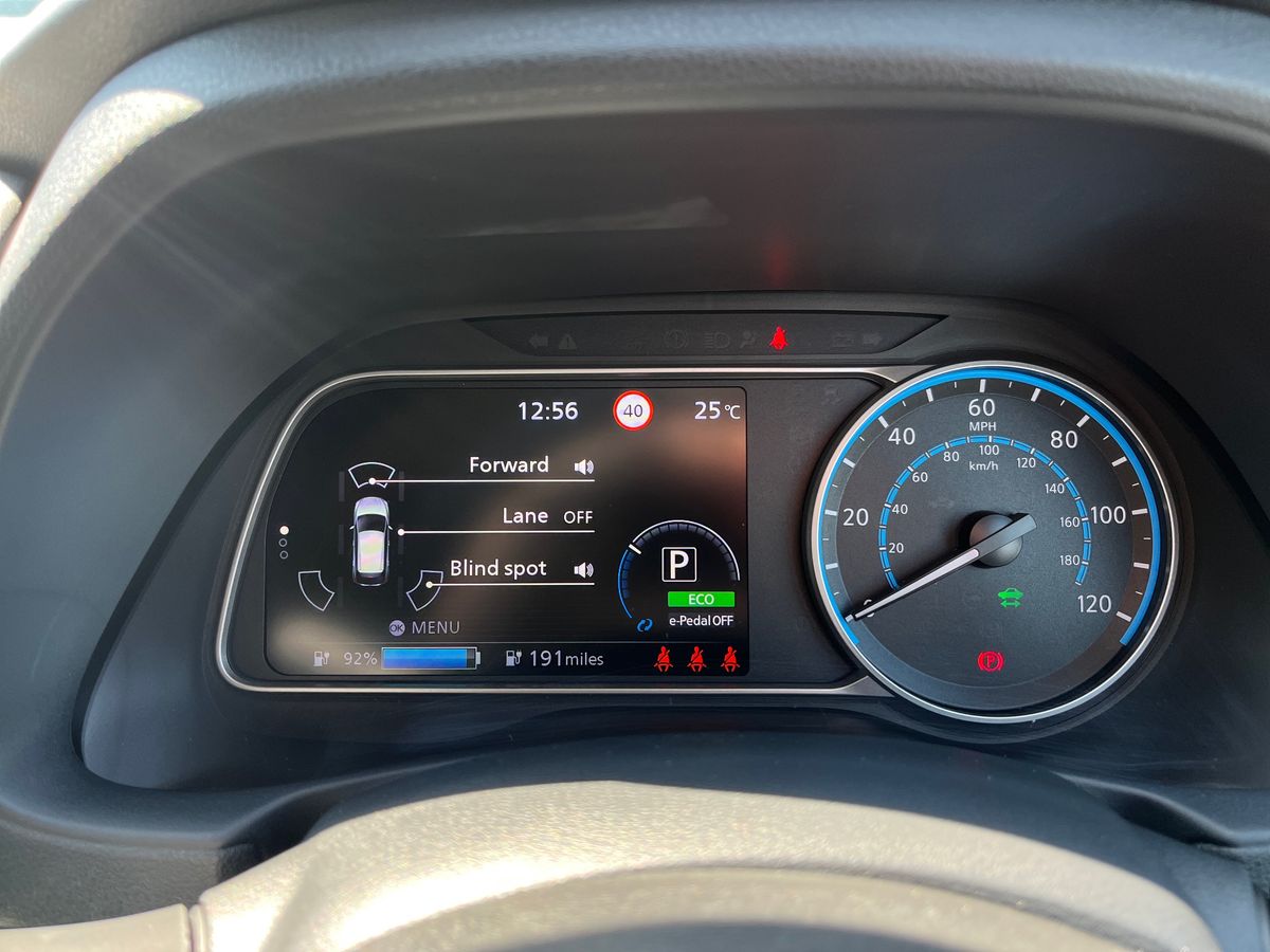 Nissan Leaf Photo 40