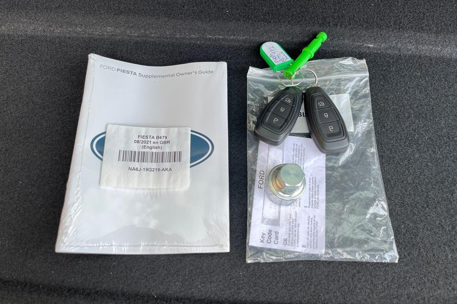 Ford FIESTA Photo autoimg-c430ba6f0f4293bf0d999c7d78b364f7d46a6f7e.jpg