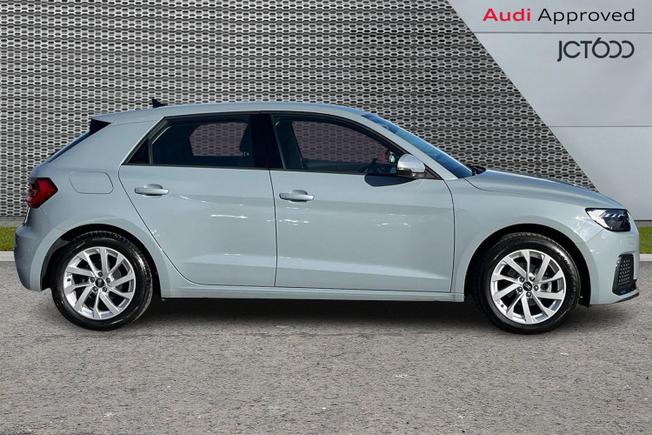 Audi A1 Photo 4