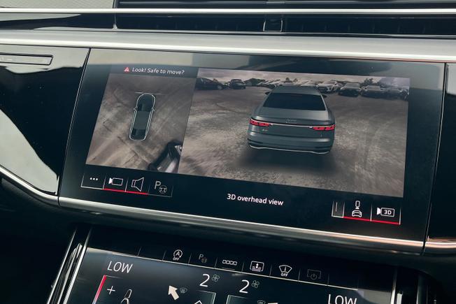 AUDI A8 Photo 47