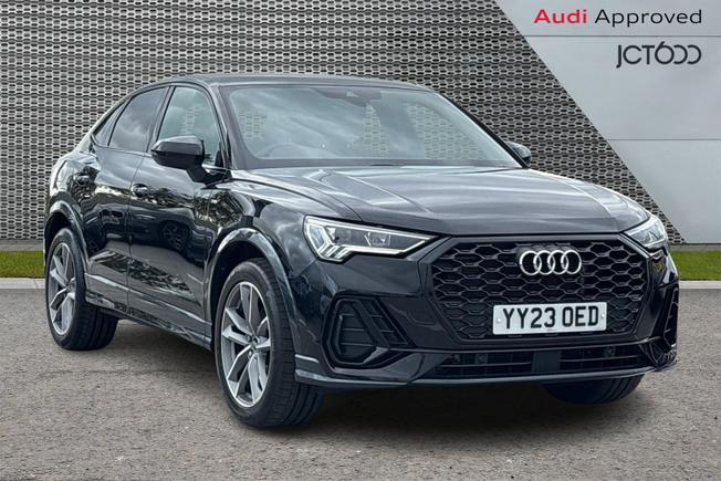 AUDI Q3 Photo 1