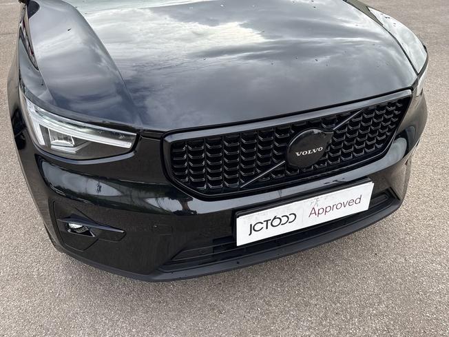 VOLVO Xc40 Photo 32