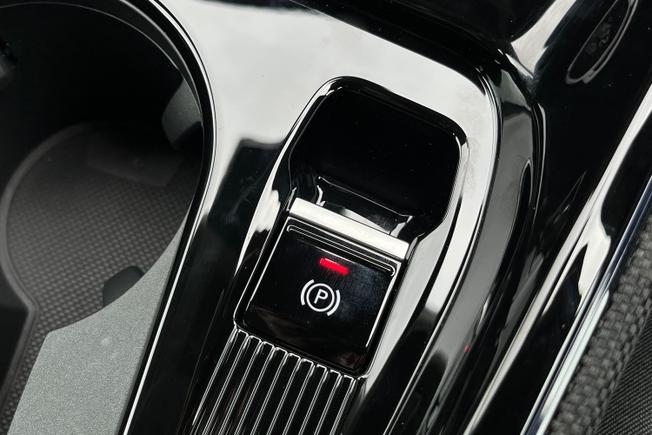 Audi  Q3 SUV Photo 41