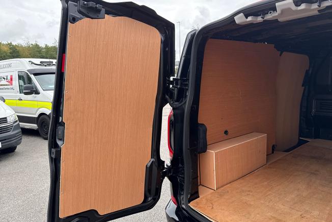 Volkswagen Transporter Photo 29