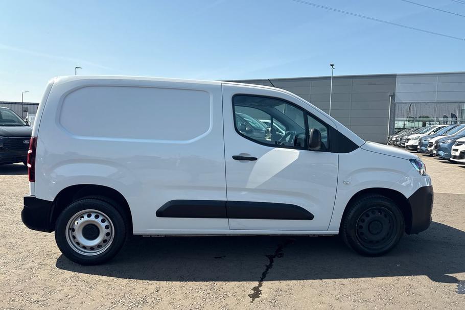 Used Citroen BERLINGO LJ23JPL 38