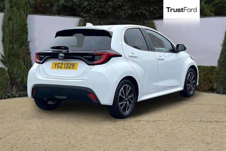 Toyota YARIS Photo autoimg-c43f60add0d7578d135a1a464ab8e5df1851e443.jpg
