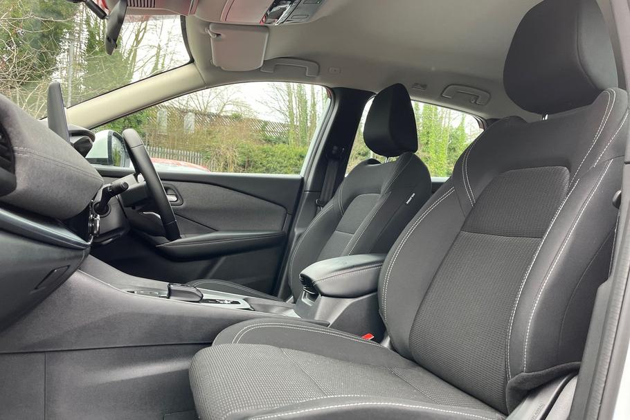 Used Nissan Qashqai YO25LHL 19