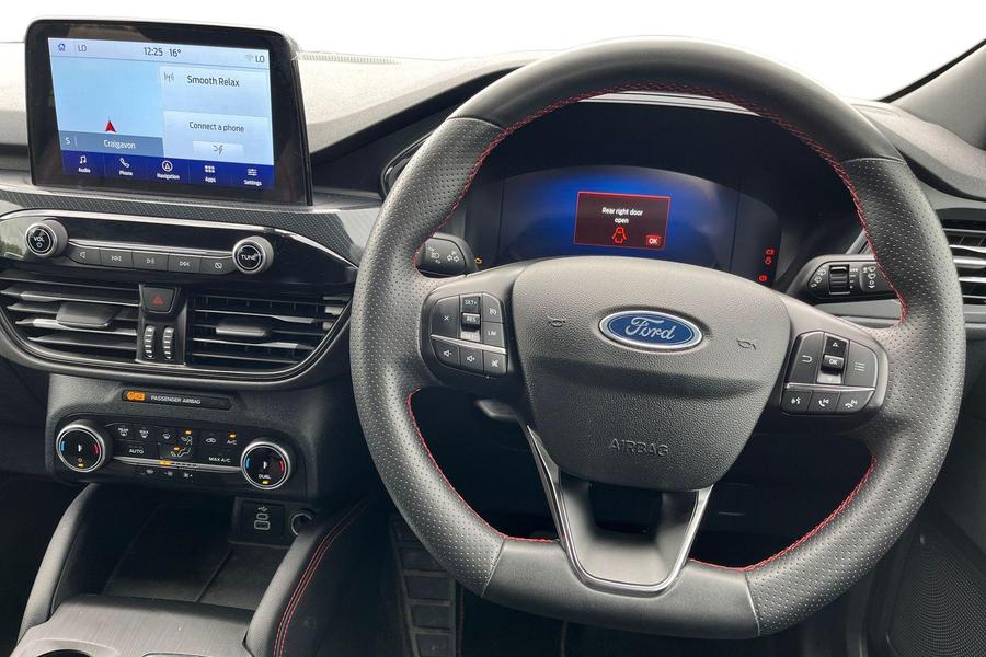 Ford KUGA Photo autoimg-c44758420918e7d98200f844ff5c5bd967b1971d.jpg