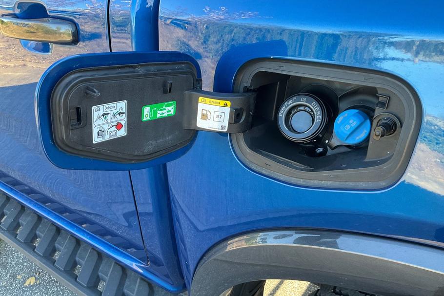 Used FORD RANGER YJ25NBB 22