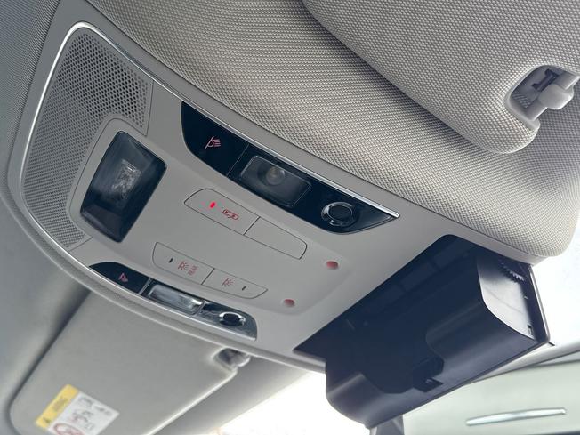 AUDI A6 Avant Photo 39