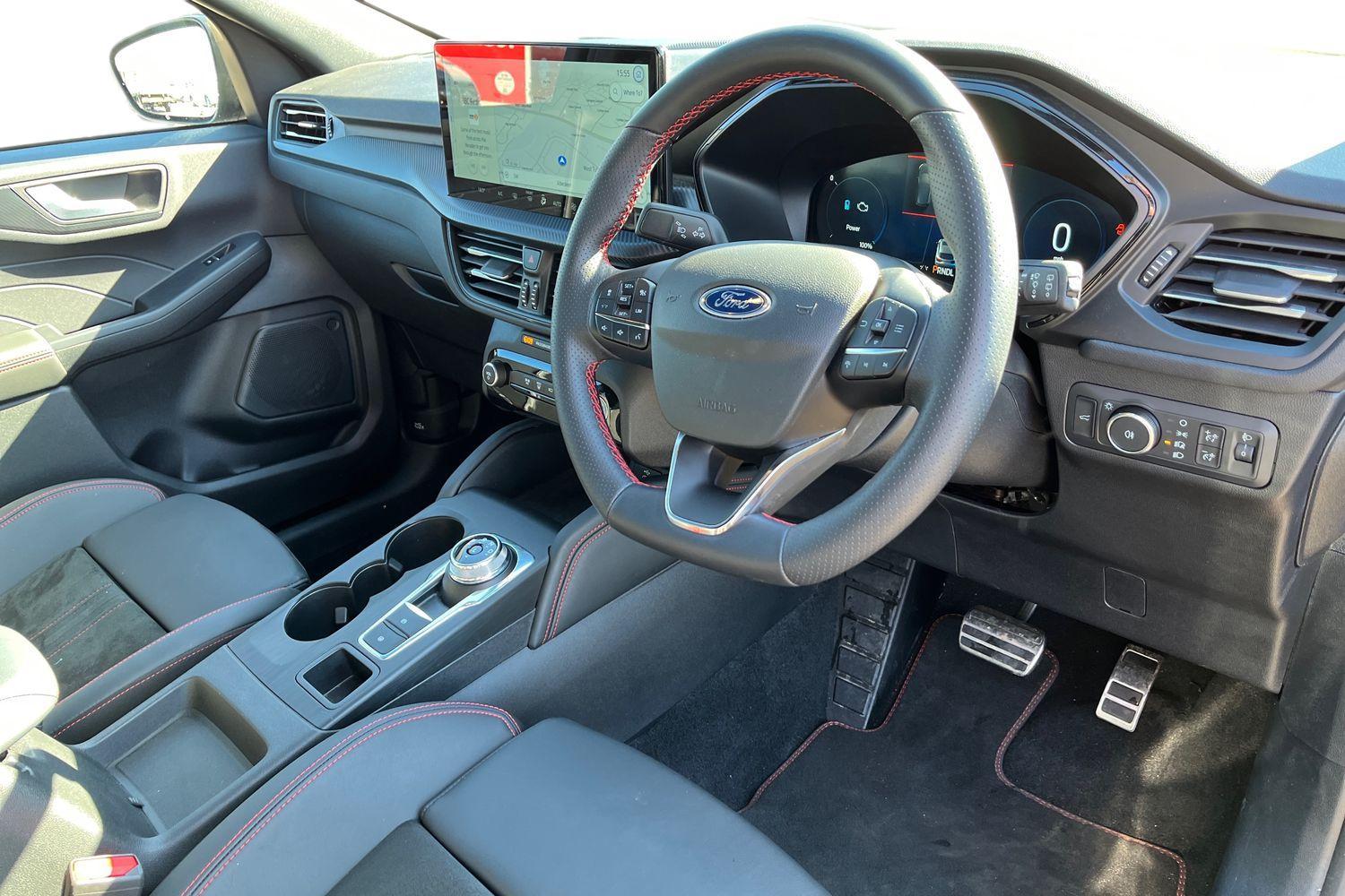 Ford KUGA Photo 8