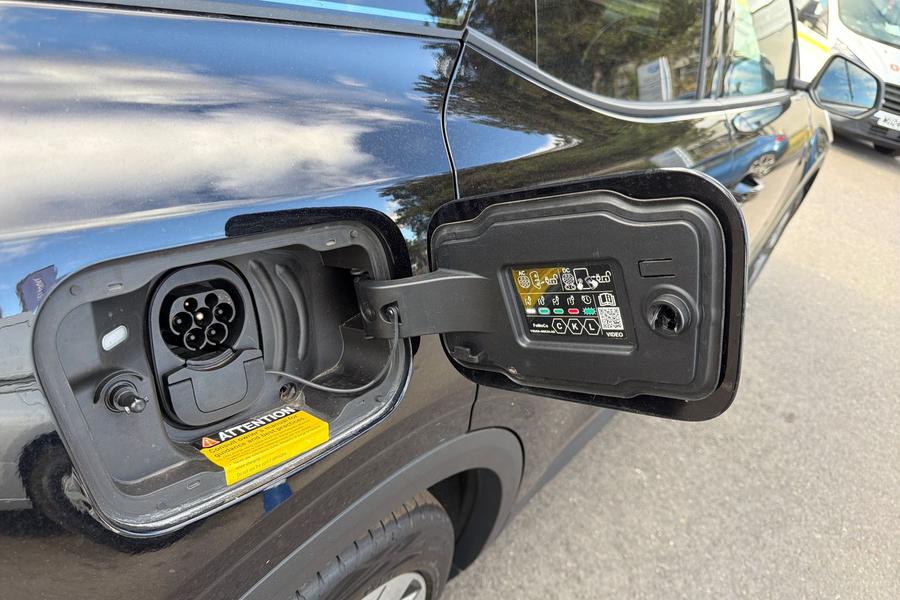 Ford EXPLORER Photo autoimg-c44d0eb54bf856f1834710164ff954885aa72bb1.jpg