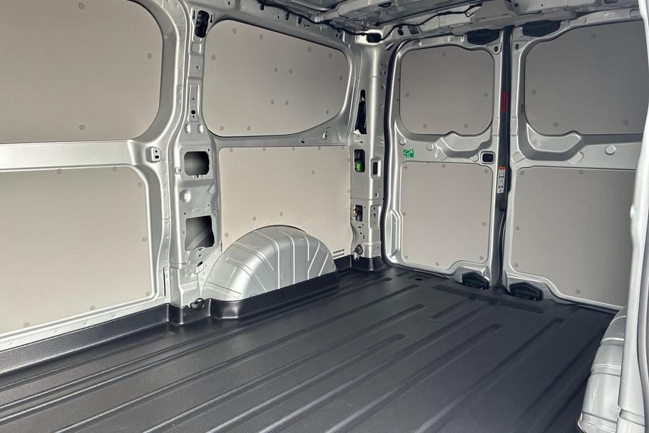 Used Ford TRANSIT CUSTOM SW26GWY 4