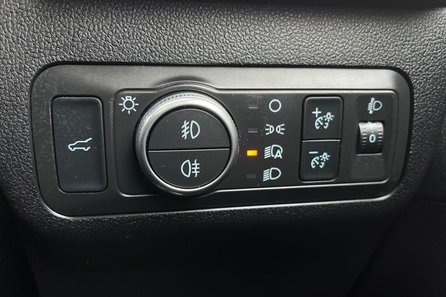 Ford Kuga Photo autoimg-c44fc3f7ded05f508a615f04a47eee1b2a7d27a8.jpg