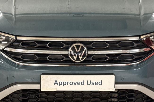 VOLKSWAGEN T-Roc Photo 29