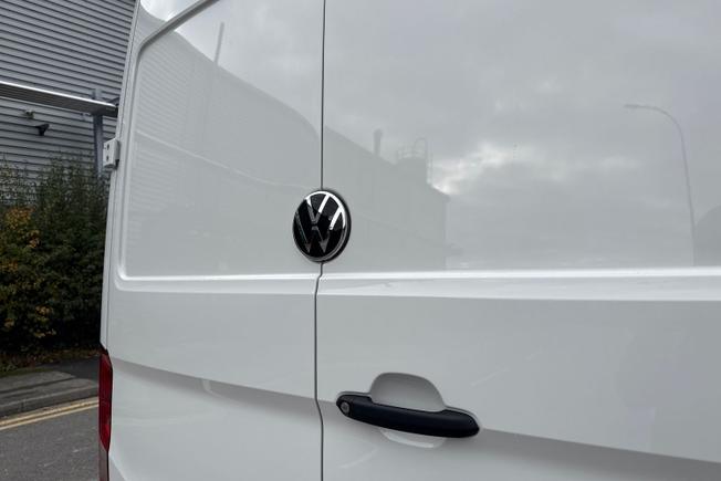 VOLKSWAGEN Crafter Photo 22