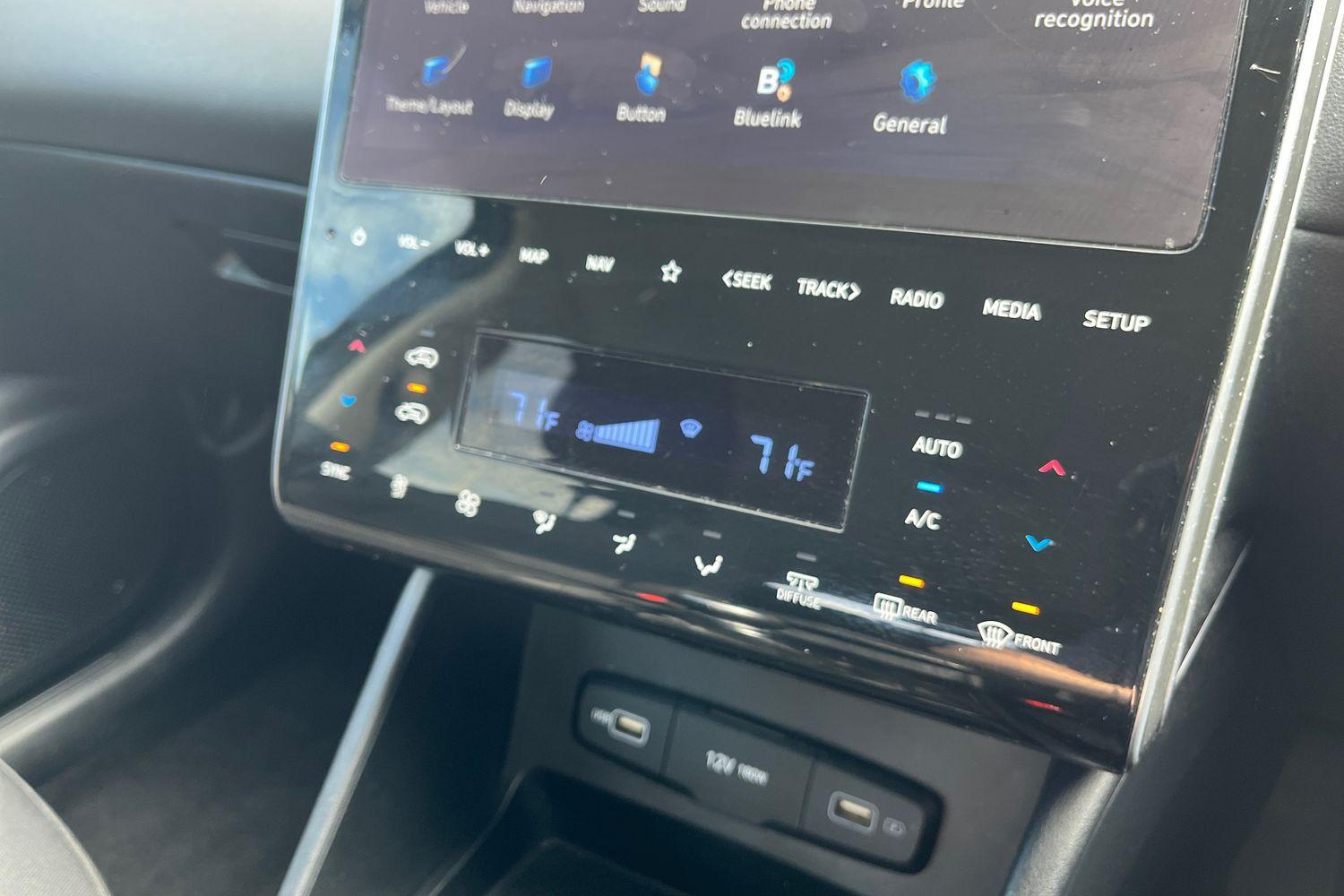 Hyundai TUCSON Photo 30