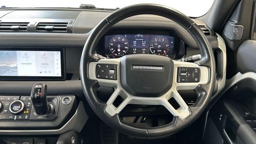 Land Rover Defender Photo autoimg-c4571bb0c6b5bcab61b9be8de5278bb3576d06e0.jpg