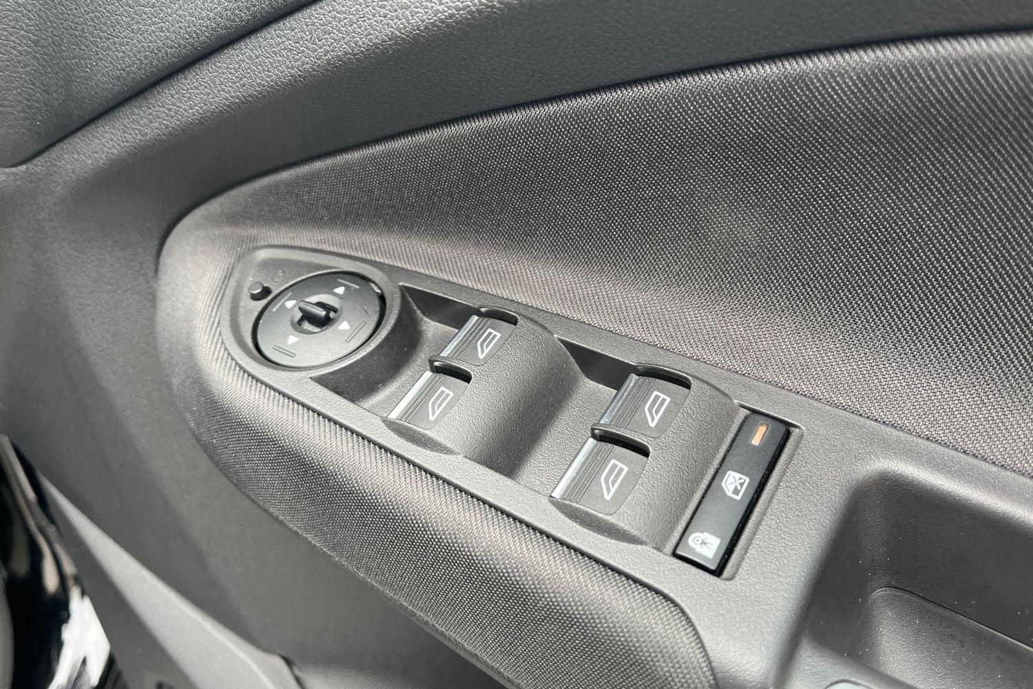 Ford C-MAX Photo 15