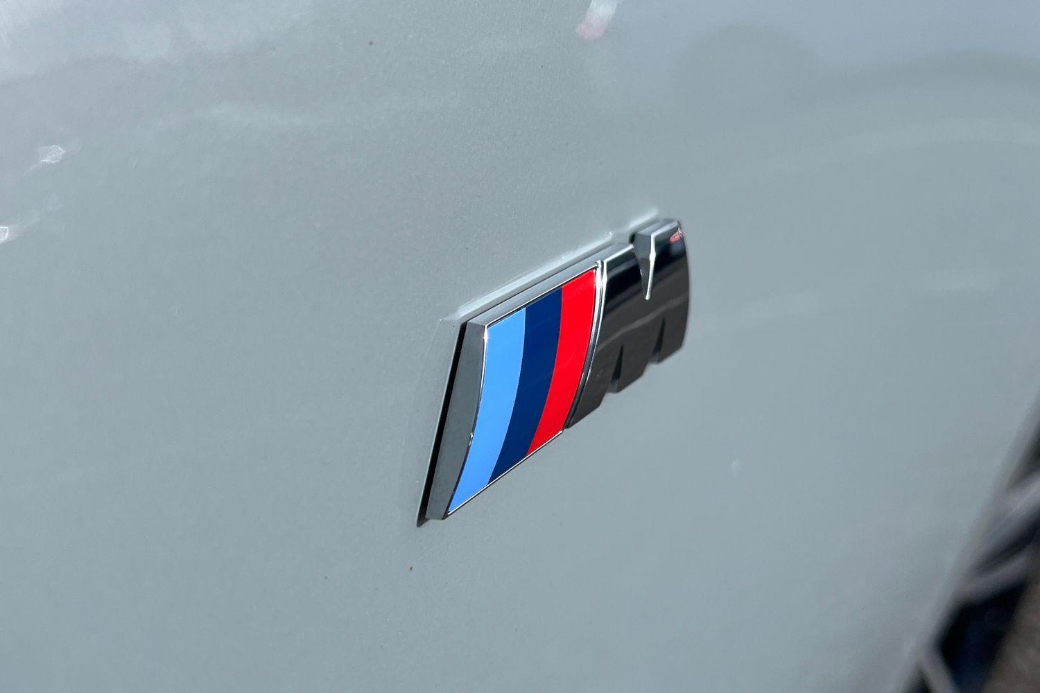 BMW 3 SERIES Photo 38