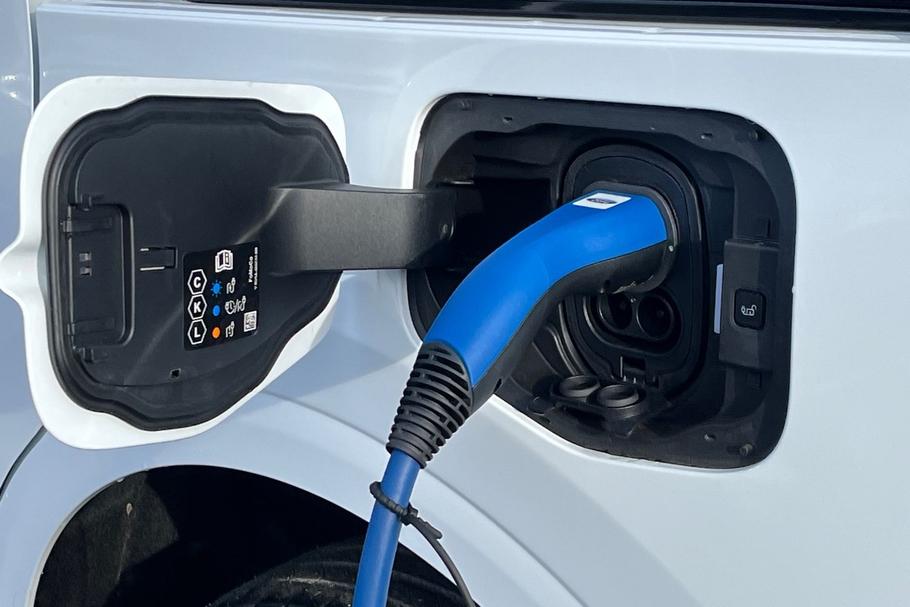 Used FORD E-TRANSIT COURIER YO75HFR 34