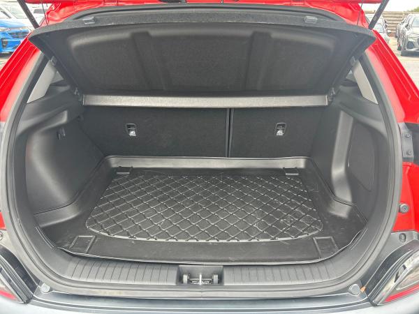 Hyundai KONA Photo autoimg-c45f07bc0c75cb278dc45f83102f84943e29fbe3.jpg