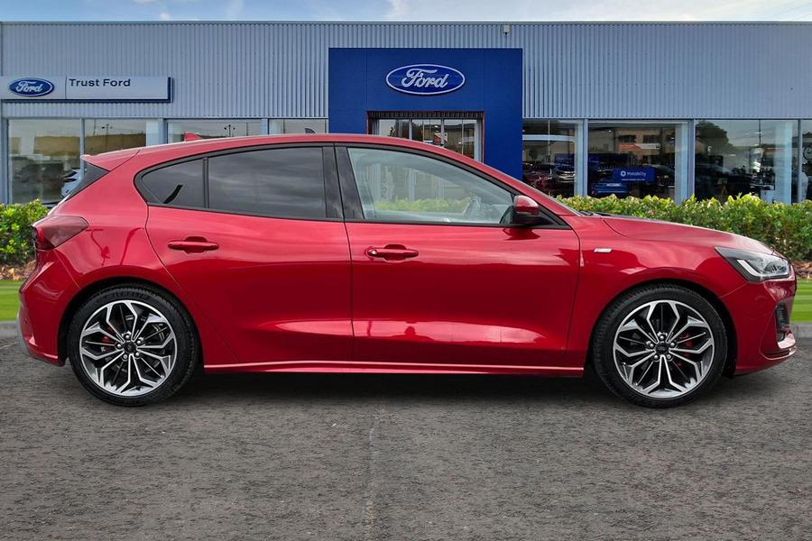 Ford FOCUS Photo autoimg-c461a75406837cc880e0f3d05241e3091c1ddf27.jpg