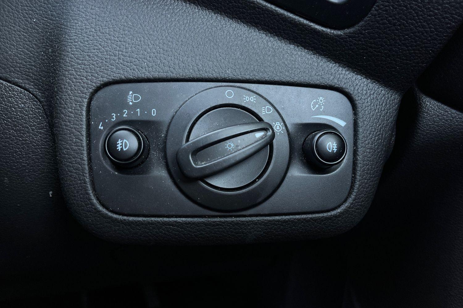 Ford KUGA Photo 27