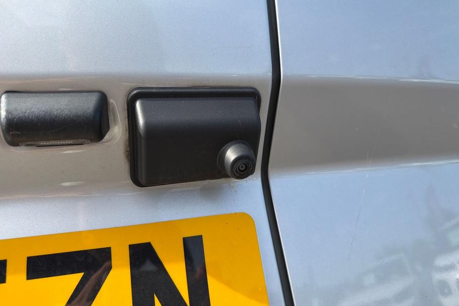 Used Ford TRANSIT CUSTOM YM25EZN 21